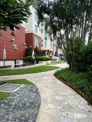Sunrise Gardens (D28), Condominium #567975681